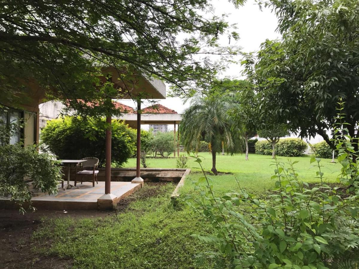 The Meadows Resort And Spa Aurangābād Exterior foto
